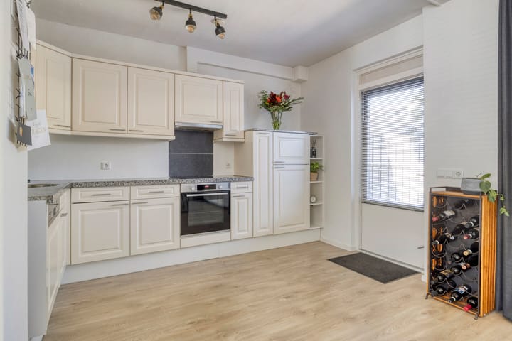 Foto 18 van De Pompenmaker 27