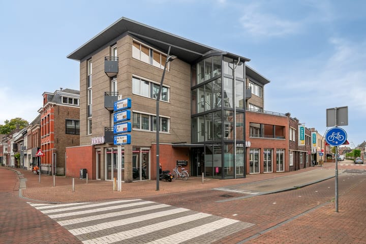 Nispensestraat 1, Roosendaal