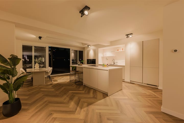 Foto 11 van Straat van Magelhaens 30-A