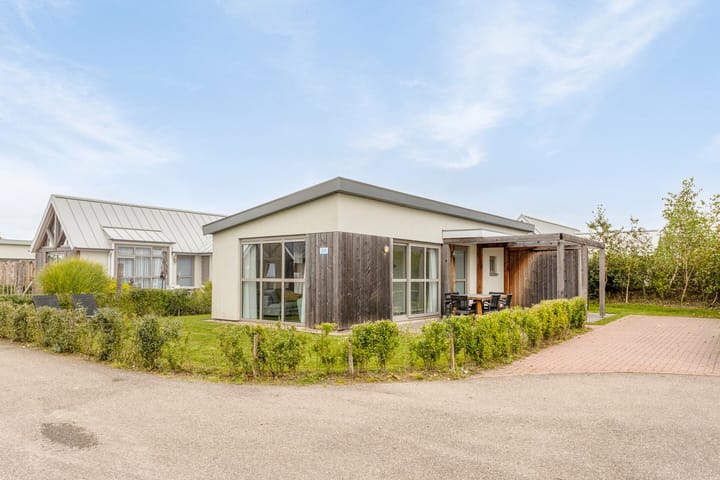 Photo 7 of Zeedijk 24-241