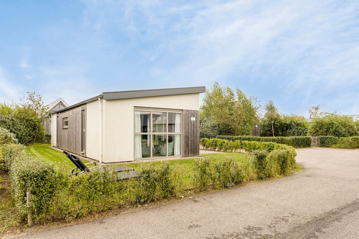 Photo 21 of Zeedijk 24-241