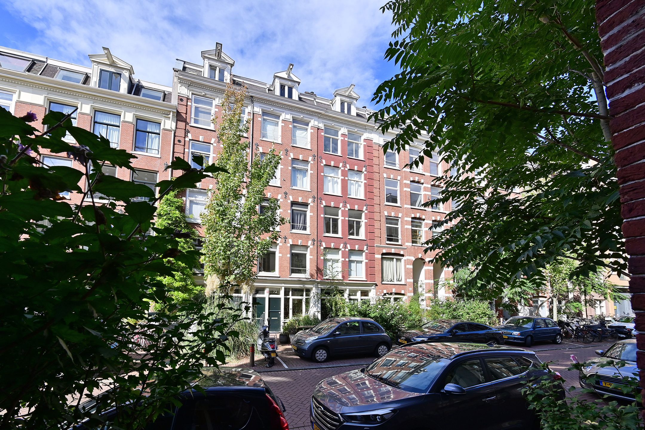 Foto 6 van Van Oldenbarneveldtstraat 72-H