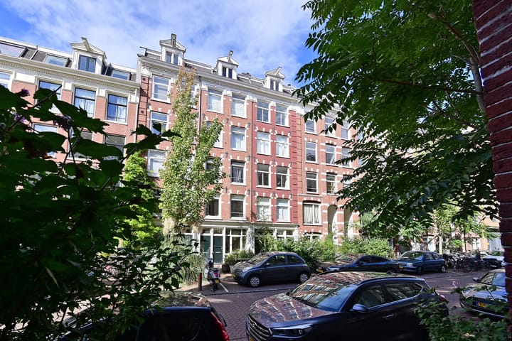 Foto 6 van Van Oldenbarneveldtstraat 72-H