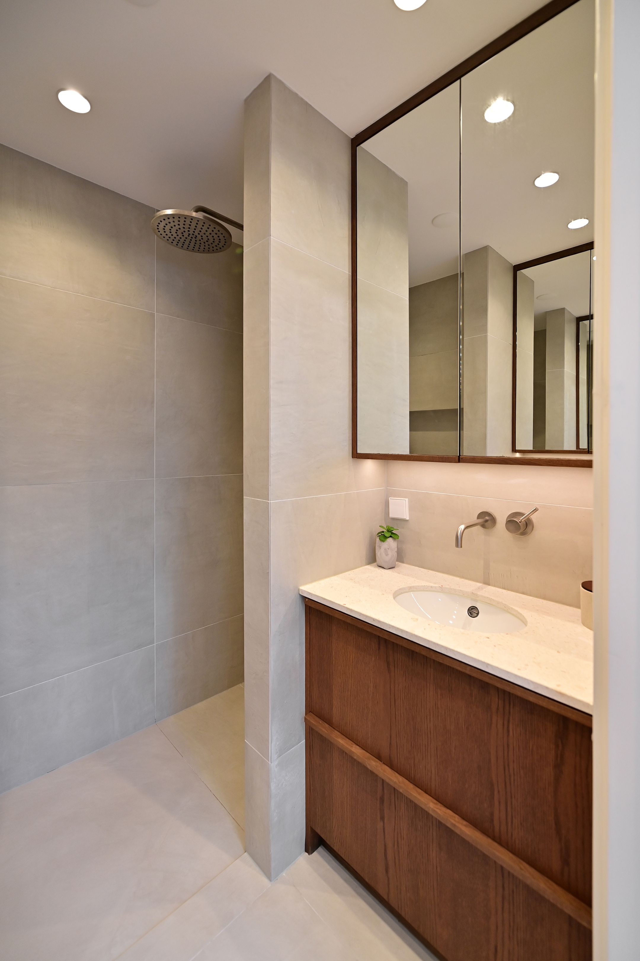 Foto 18 van Van Oldenbarneveldtstraat 72-H