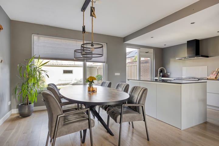 Foto 15 van van Brakelstraat 2