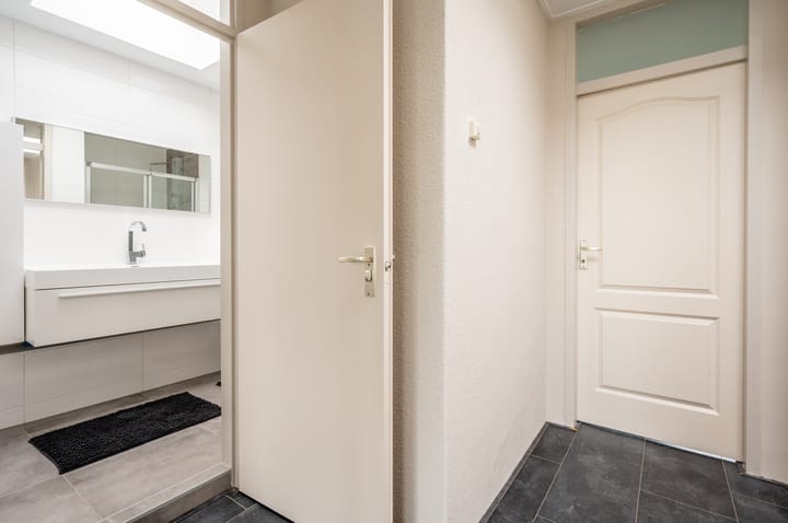 Photo 28 of Strand 43