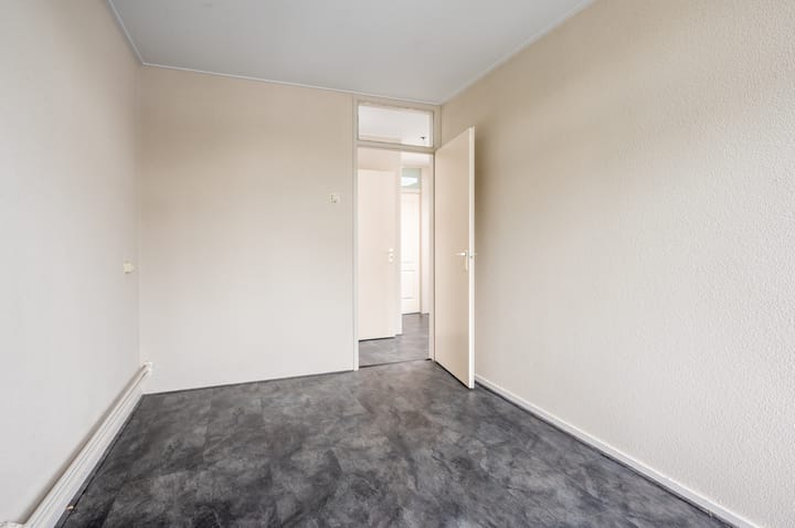 Photo 32 of Strand 43