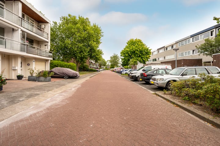 Photo 44 of Strand 43