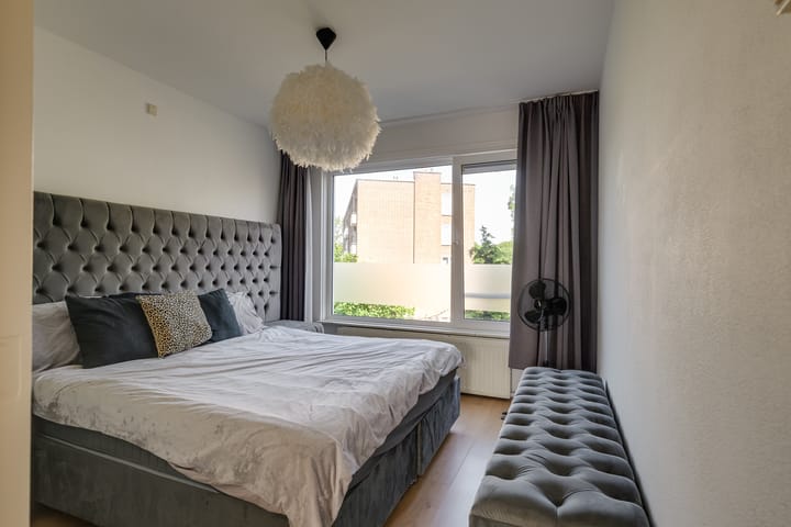 Photo 4 of Monseigneur van Steelaan 33