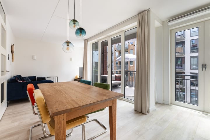 Foto 2 van Charley Tooropgracht 227