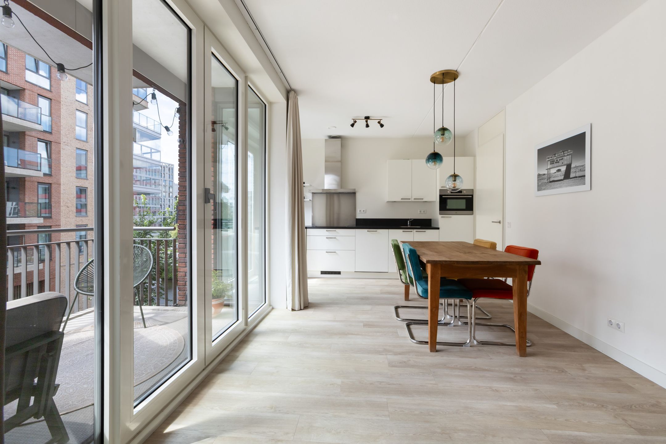 Foto 3 van Charley Tooropgracht 227