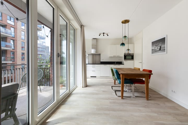 Foto 3 van Charley Tooropgracht 227