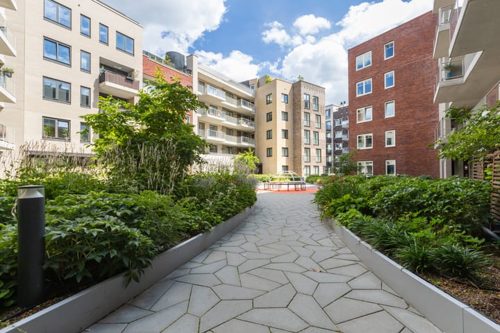 Photo 30 of Charley Tooropgracht 227