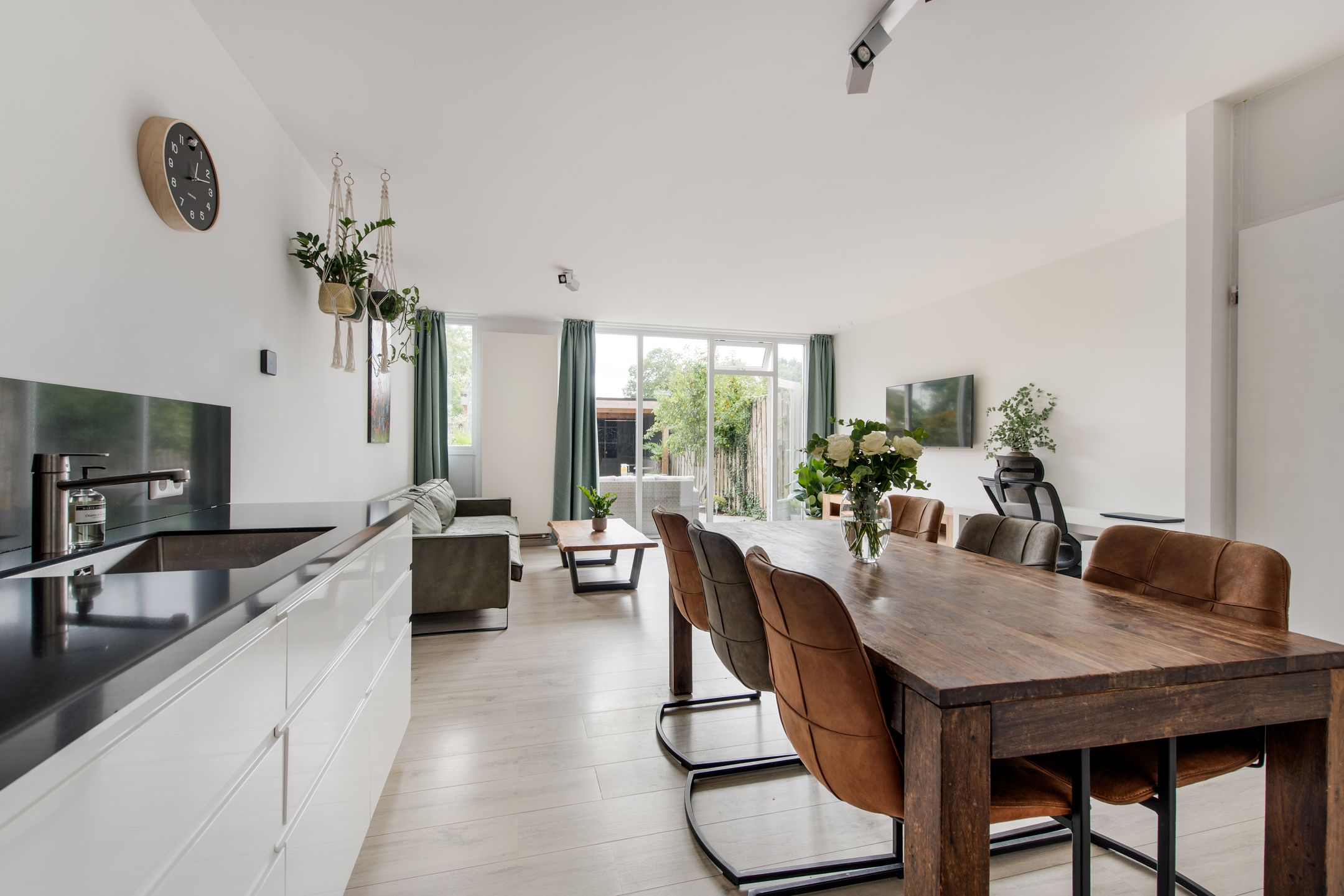 Photo 9 of Sandenburg 62