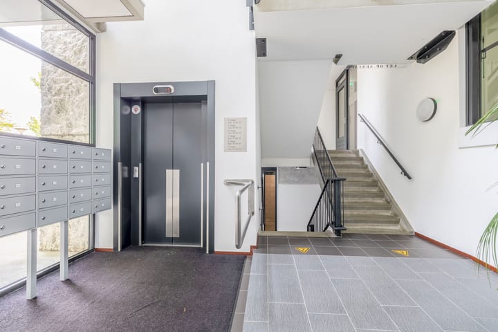 Photo 9 of Landréstraat 43