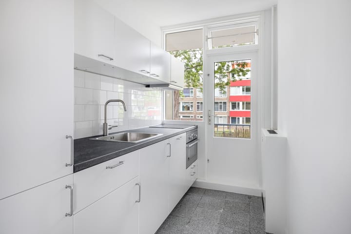 Photo 4 of Hunzeweg 26