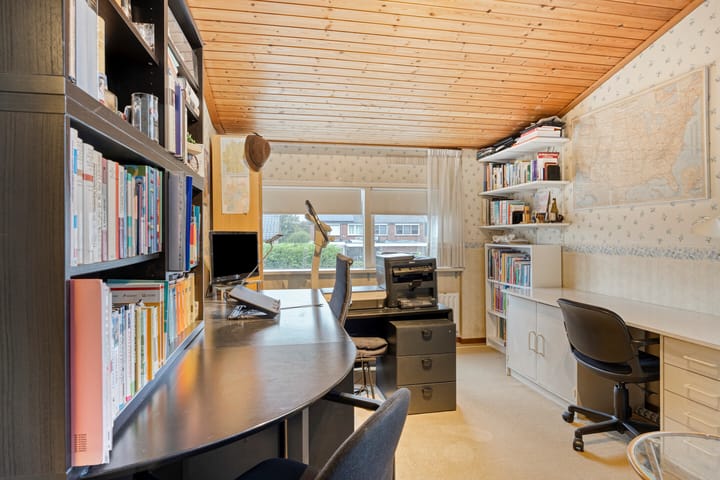 Photo 18 of Ommersteinsestraat 10