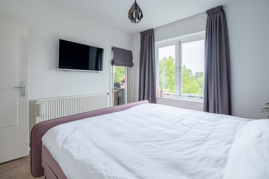 Foto 23 van de Engh 9-III