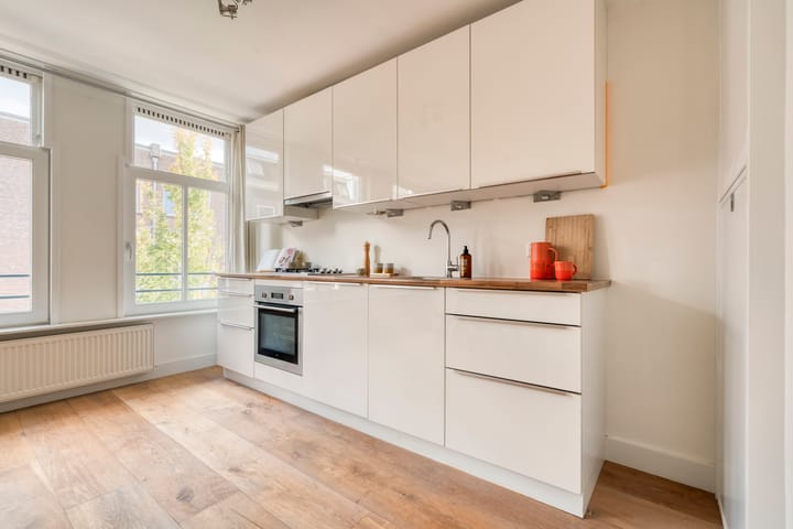 Foto 7 van Van Oldenbarneveldtstraat 98-2