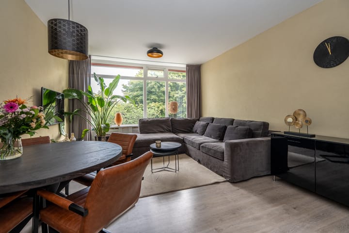 Foto 4 van Burgemeester Eikemastr 4