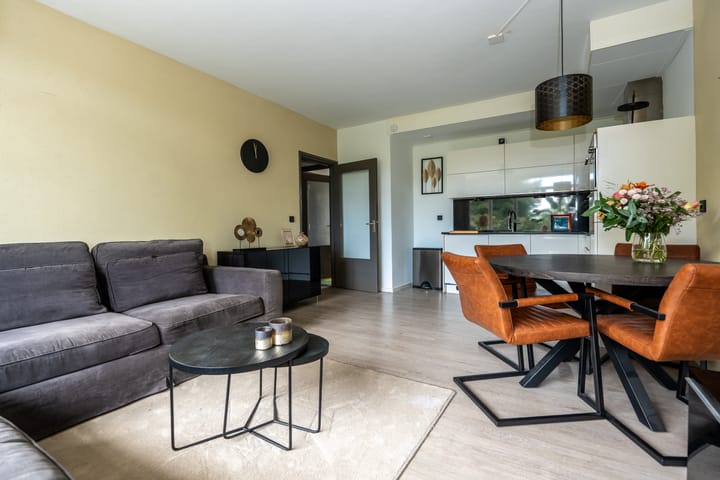 Foto 5 van Burgemeester Eikemastr 4