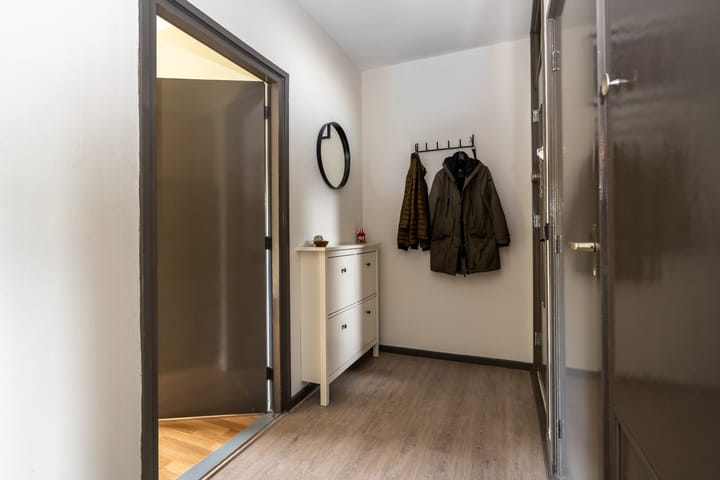 Foto 9 van Burgemeester Eikemastr 4