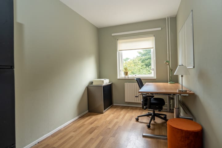 Foto 10 van Burgemeester Eikemastr 4