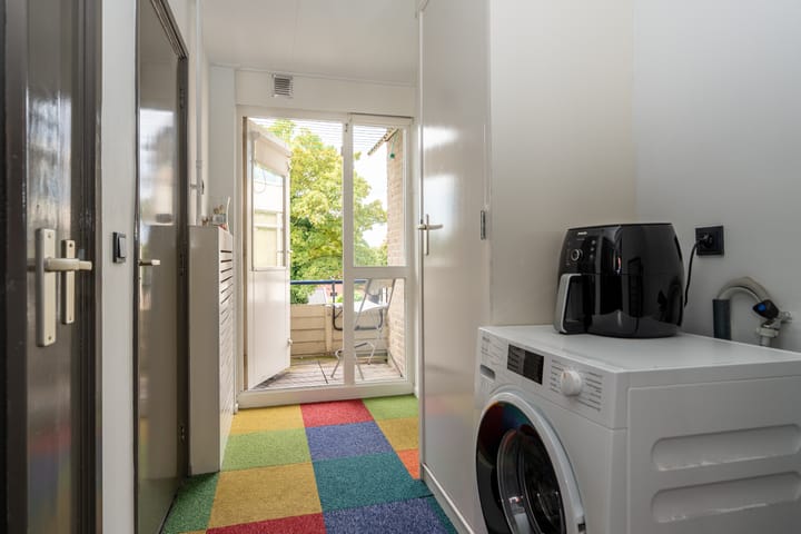 Foto 13 van Burgemeester Eikemastr 4