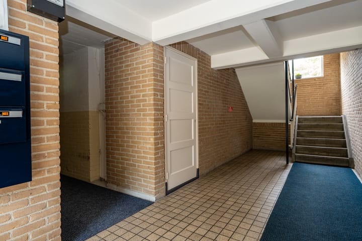 Foto 26 van Burgemeester Eikemastr 4