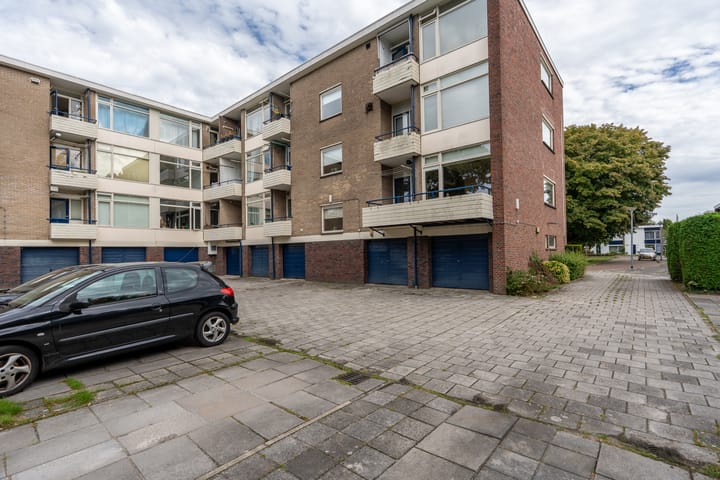 Foto 31 van Burgemeester Eikemastr 4