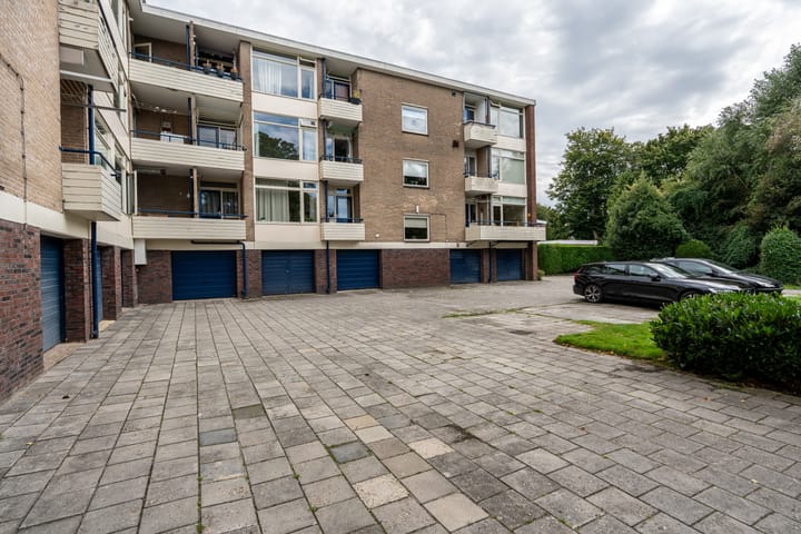 Foto 32 van Burgemeester Eikemastr 4