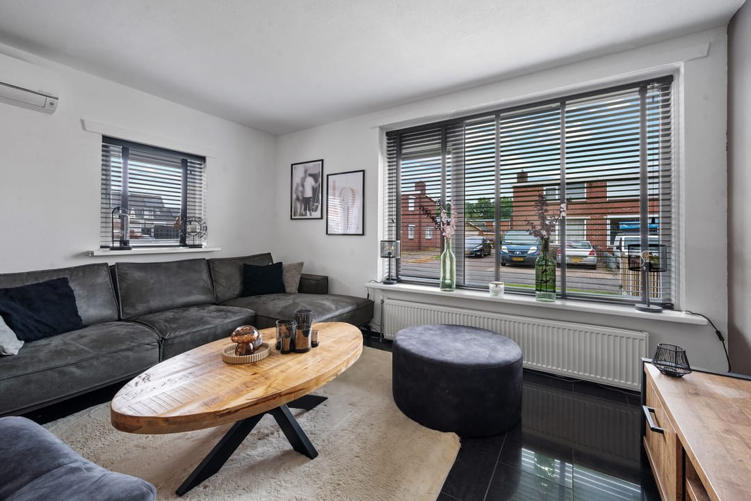 Foto 7 van De Hoven 83