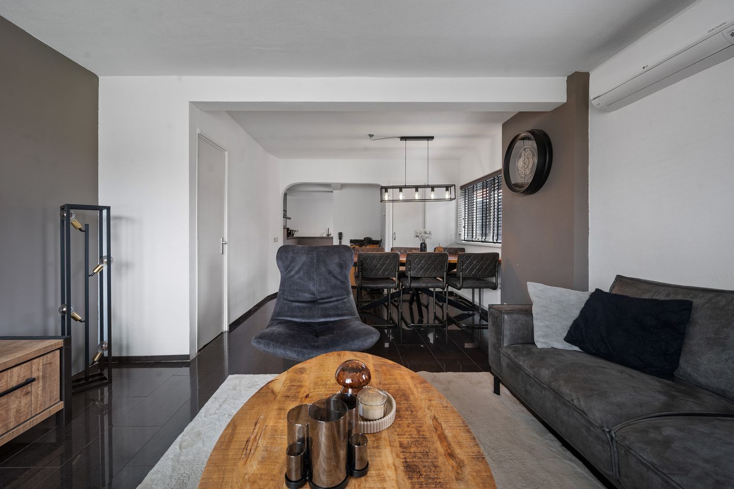 Foto 10 van De Hoven 83