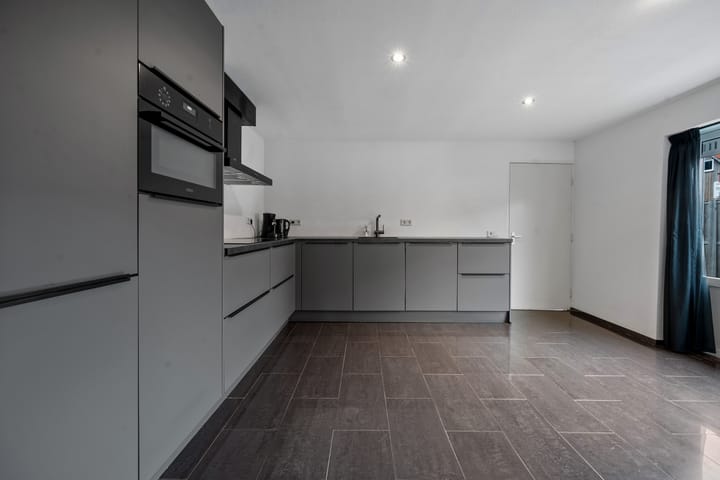 Foto 11 van De Hoven 83