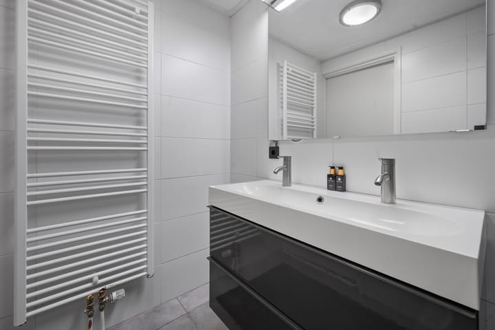 Foto 15 van De Hoven 83