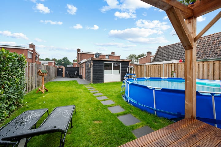 Foto 32 van De Hoven 83