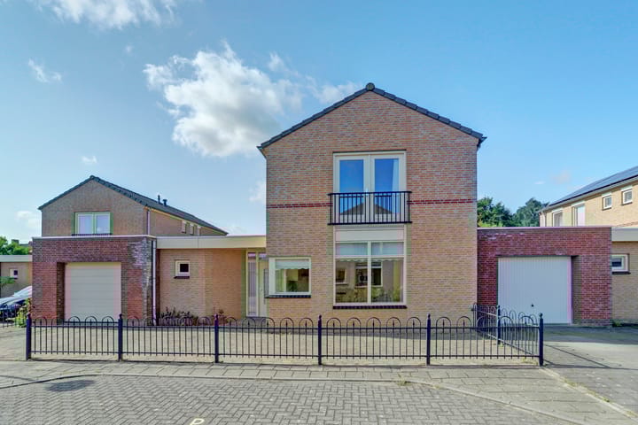 Foto 1 van Beatrixstraat 13