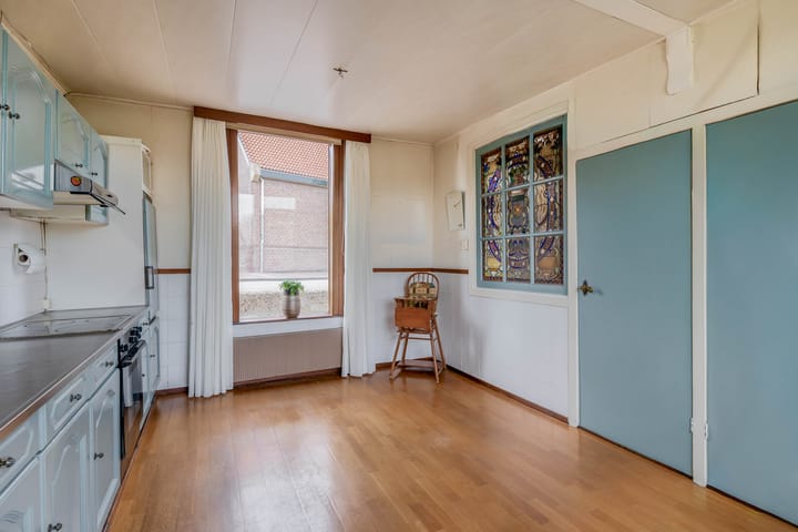 Foto 12 van Molenstraat 180