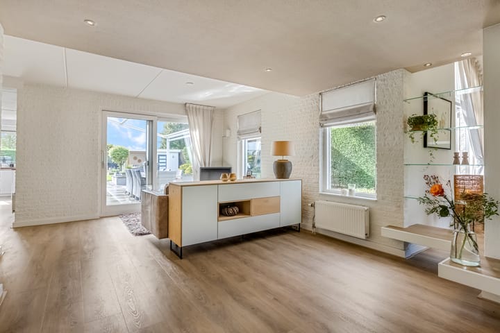 Foto 15 van Jasmijnstraat 32