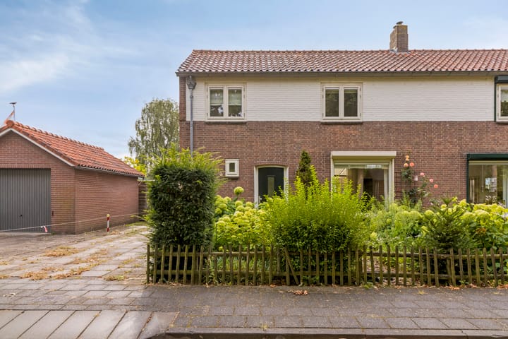 Foto 8 van In 't Rietwerf 36