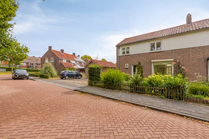 Foto 10 van In 't Rietwerf 36