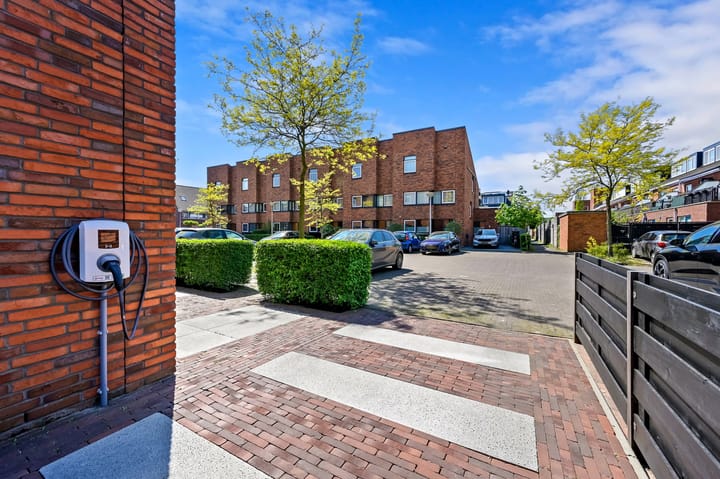 Photo 5 of Juttepeer 32