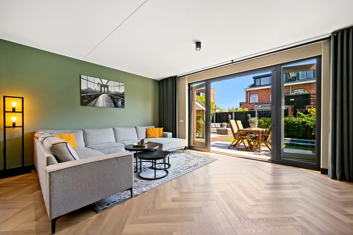 Photo 11 of Juttepeer 32