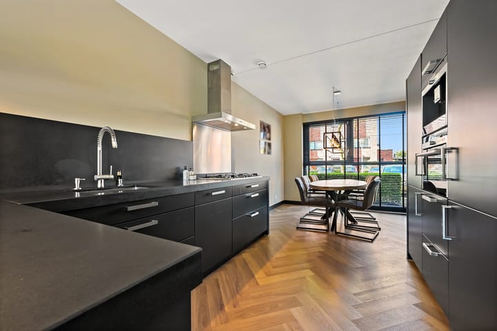 Photo 24 of Juttepeer 32