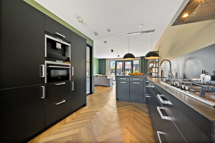 Photo 27 of Juttepeer 32