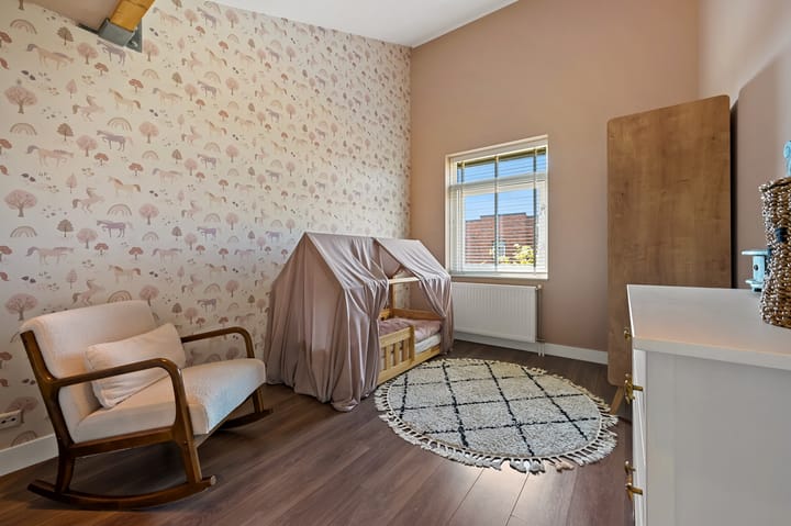 Photo 52 of Juttepeer 32