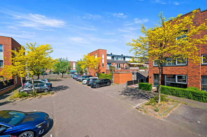 Photo 57 of Juttepeer 32