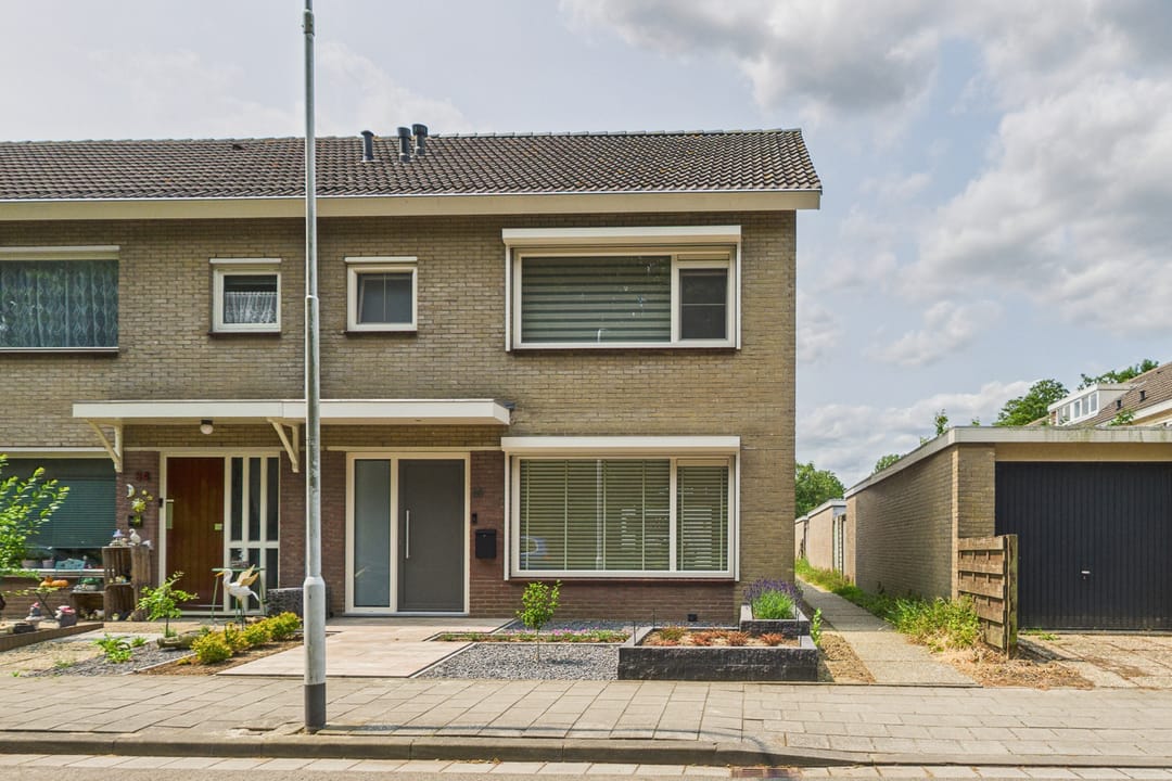 Foto 7 van Madame Curiestraat 36