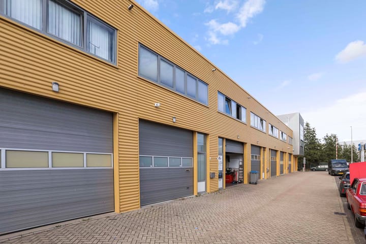 Röntgenweg 16-F