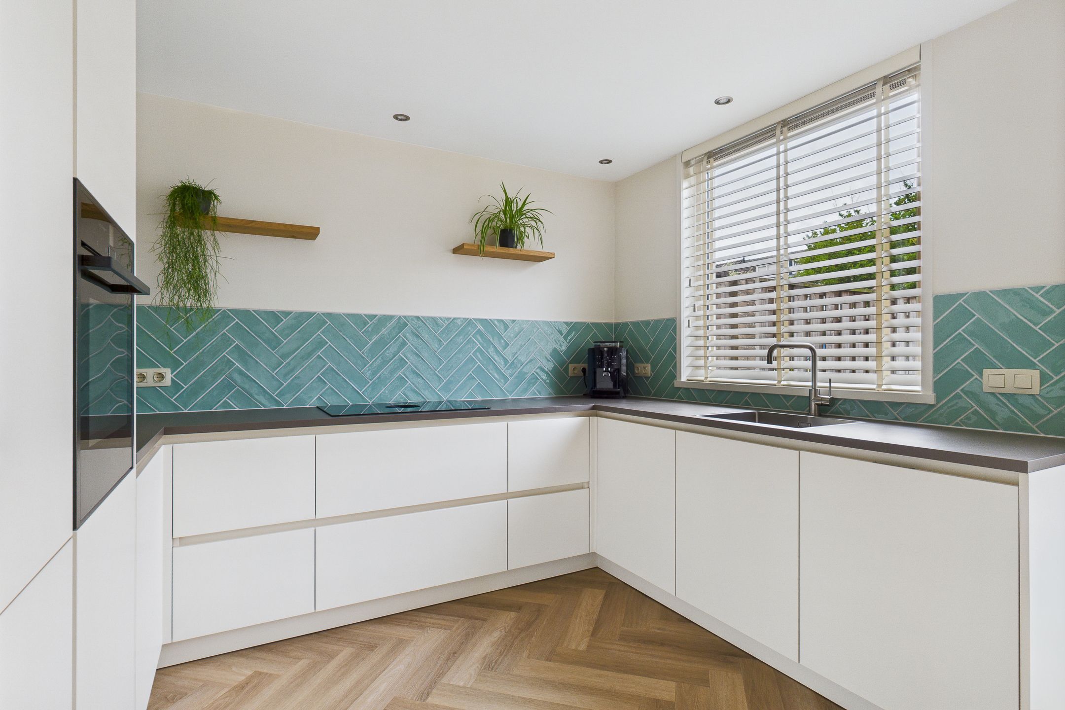 Foto 18 van Madame Curiestraat 36